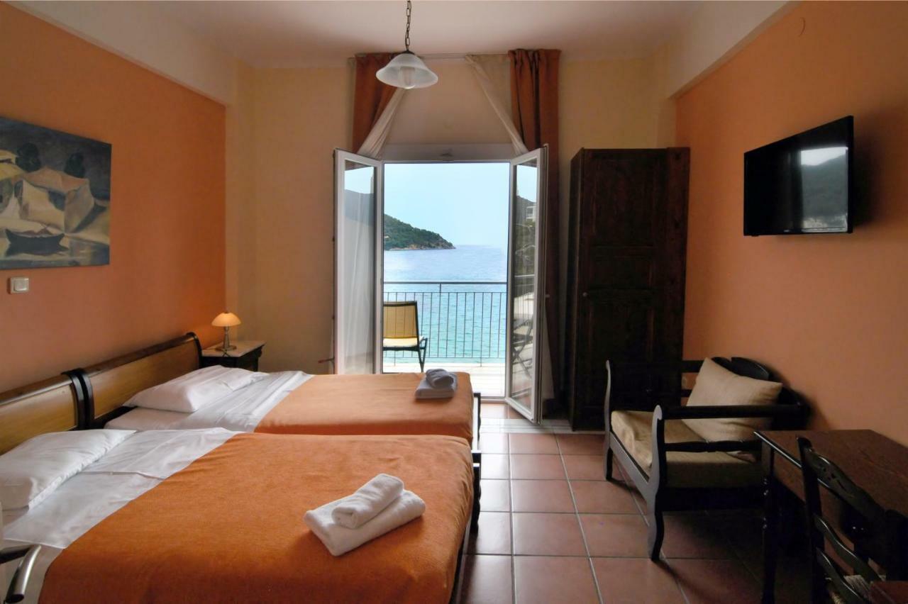 Hotel Golden View Poros Town Zewnętrze zdjęcie